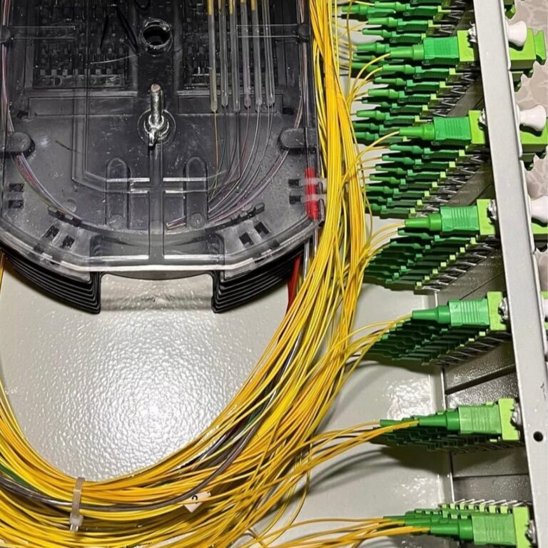 Оптический кросс. Сеть ВОЛС предприятия для компьютеров и видеонаблюдения